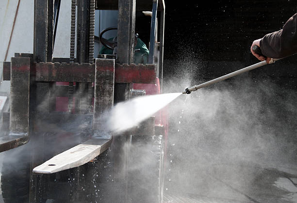 Why Choose Our Certified Pressure Washing Experts for Your Project Needs in Desert Hills, AZ?